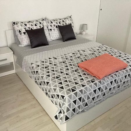 Studio Apartman Valentina Velika Mlaka Bagian luar foto