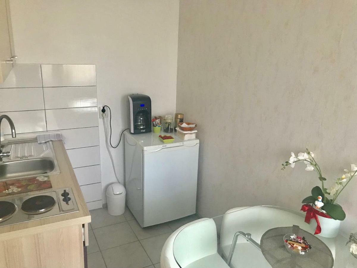 Studio Apartman Valentina Velika Mlaka Bagian luar foto